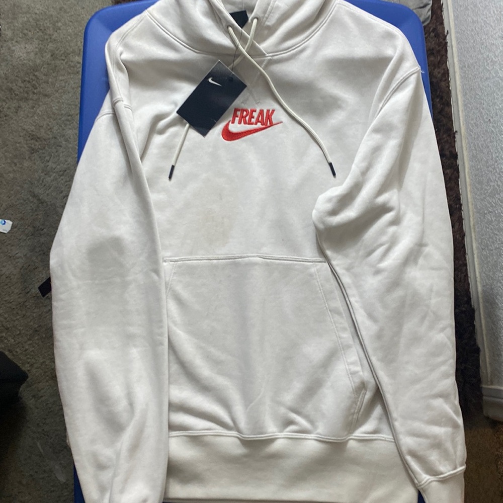 Vintage SOLD OUT.  FREAK Gianni’s NIKE Hoodie